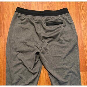 Under Armour Tricot Joggers Gray Mens XL 28" Sweatpants Zip Pockets Tapered